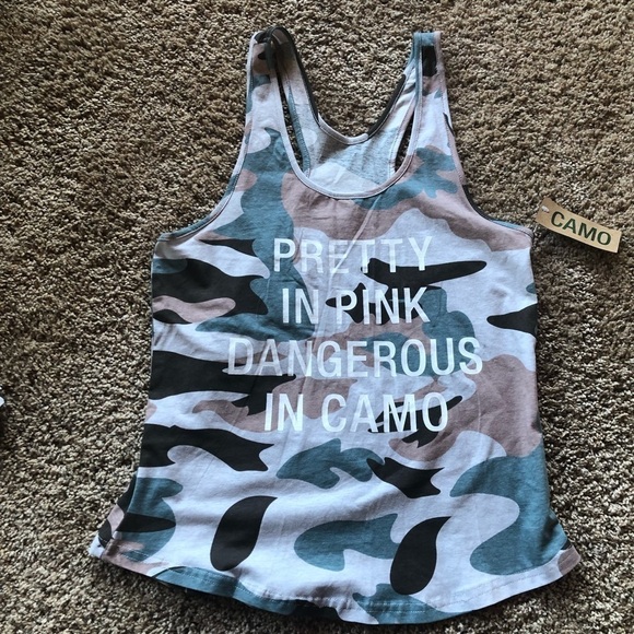 CAMO/ NWT/ slogan racer back Tee/ XS/ woman’s - Picture 2 of 9